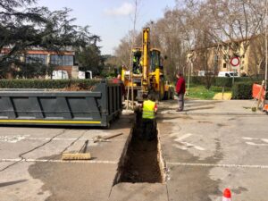 Excavación de zanjas para canalizar biomasa